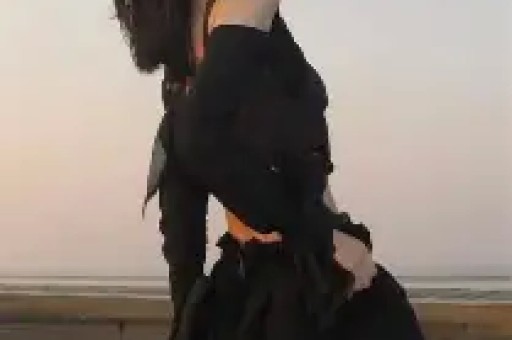 14岁开演唱会22岁赚到2个亿春晚请不动他却没人说他耍大牌