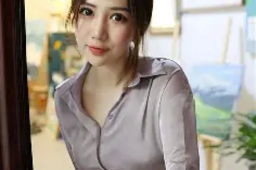 张凌赫评论区沦陷！连上8个热搜遭网友讽刺：39个人就崩溃了？