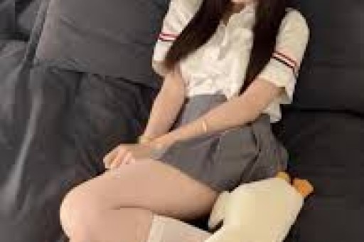 10年前那个放弃百万年薪回国当村官的秦玥飞现状如何？