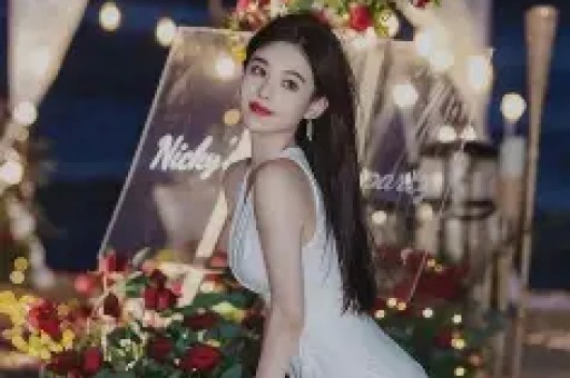卓伟曝大瓜！一线男星五角恋婚内出轨、闺蜜反目比电视都精彩
