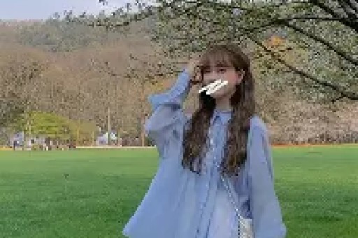婚内出轨却倒打一耙三个孩子两个爹超女何洁到底在想什么