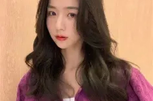 恩爱32年不敌现实朱媛媛辞世一年后悲痛隐退的辛柏青如今怎样